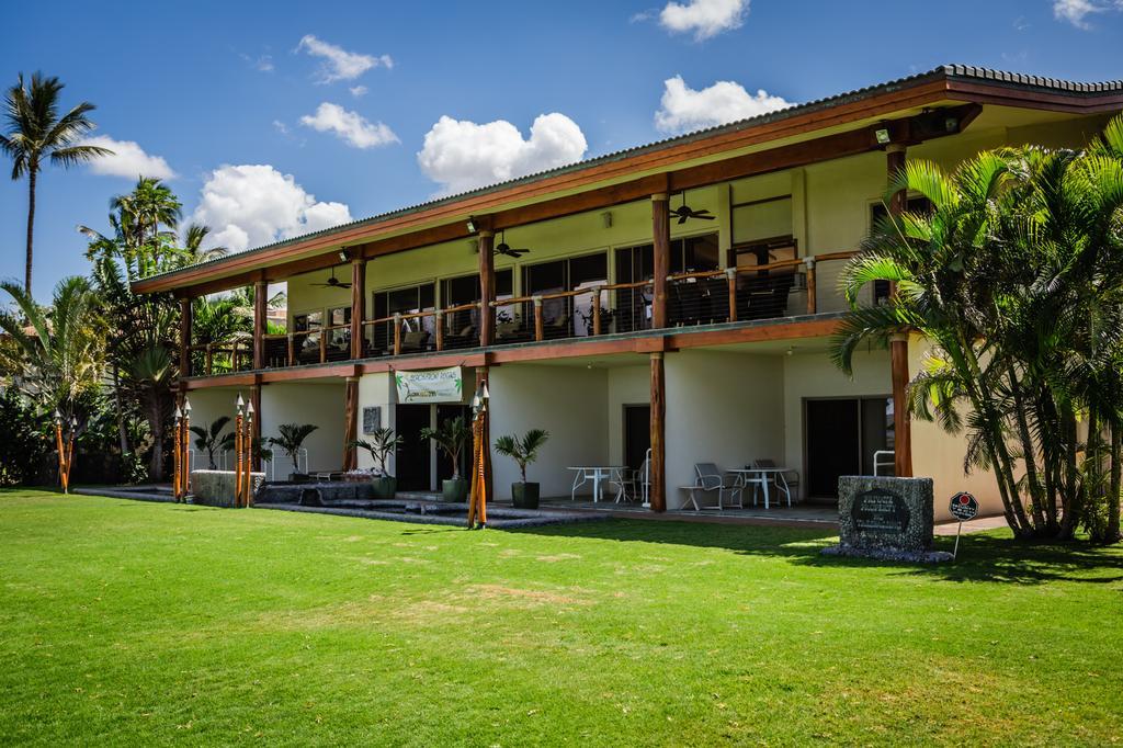 Aloha Aku Inn & Suites Кихеи Стая снимка