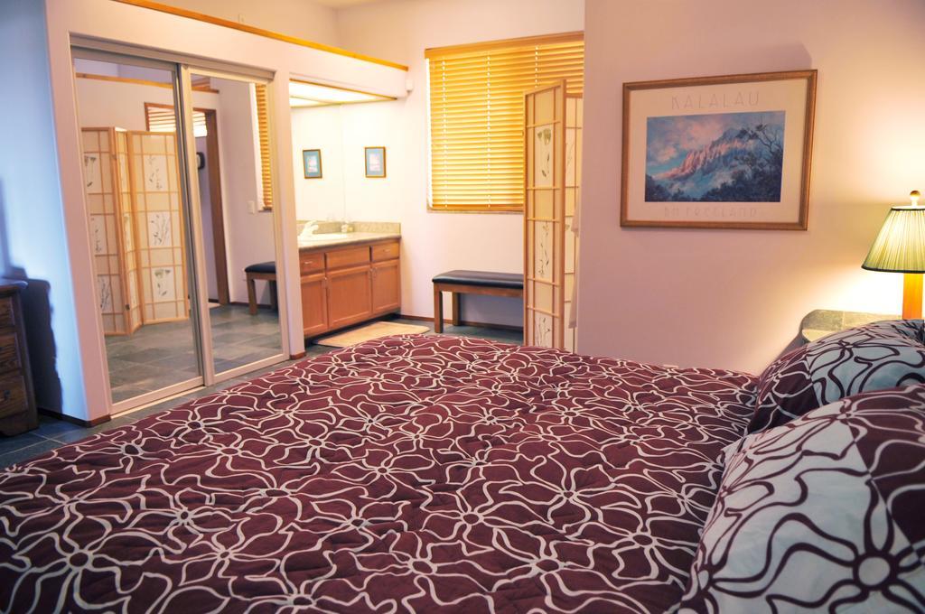 Aloha Aku Inn & Suites Кихеи Стая снимка